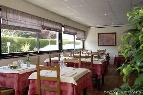 Kyriad Rennes Nord Hotel 3*,  Francja