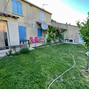 Сasa de vacaciones Avignon- Montfavet En Périphérique Du Centre D'avignon Wifi Avec Grand Parking Aviñón
